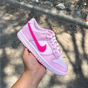 Dunk Low Triple Pink Size 3Y